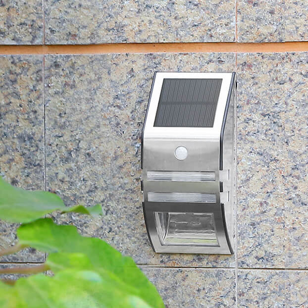 AutoGlow – Moderne Außenwandleuchte mit Bewegungsmelder und wasserdichtem Entwerfen