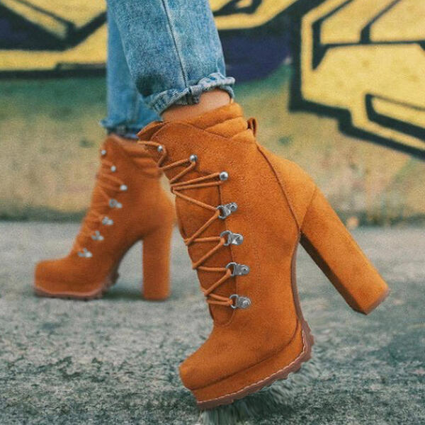 Sophie – Elegante Stiefelette mit Blockabsatz und Profilsohle
