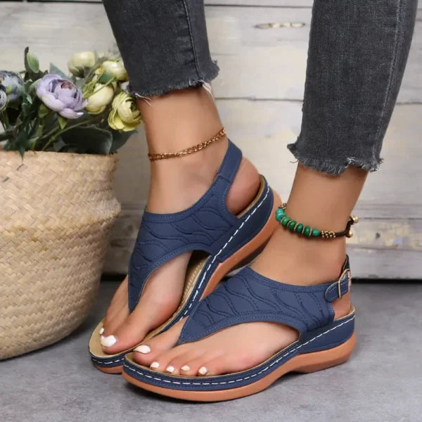Talia - Rutschfest Schnalle  Runde Zehe  Flache Sandalen