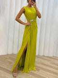 Tamara – Lässiges plissiertes ärmelloses Maxikleid mit Rundhalsausschnitt und Seitenschlitz