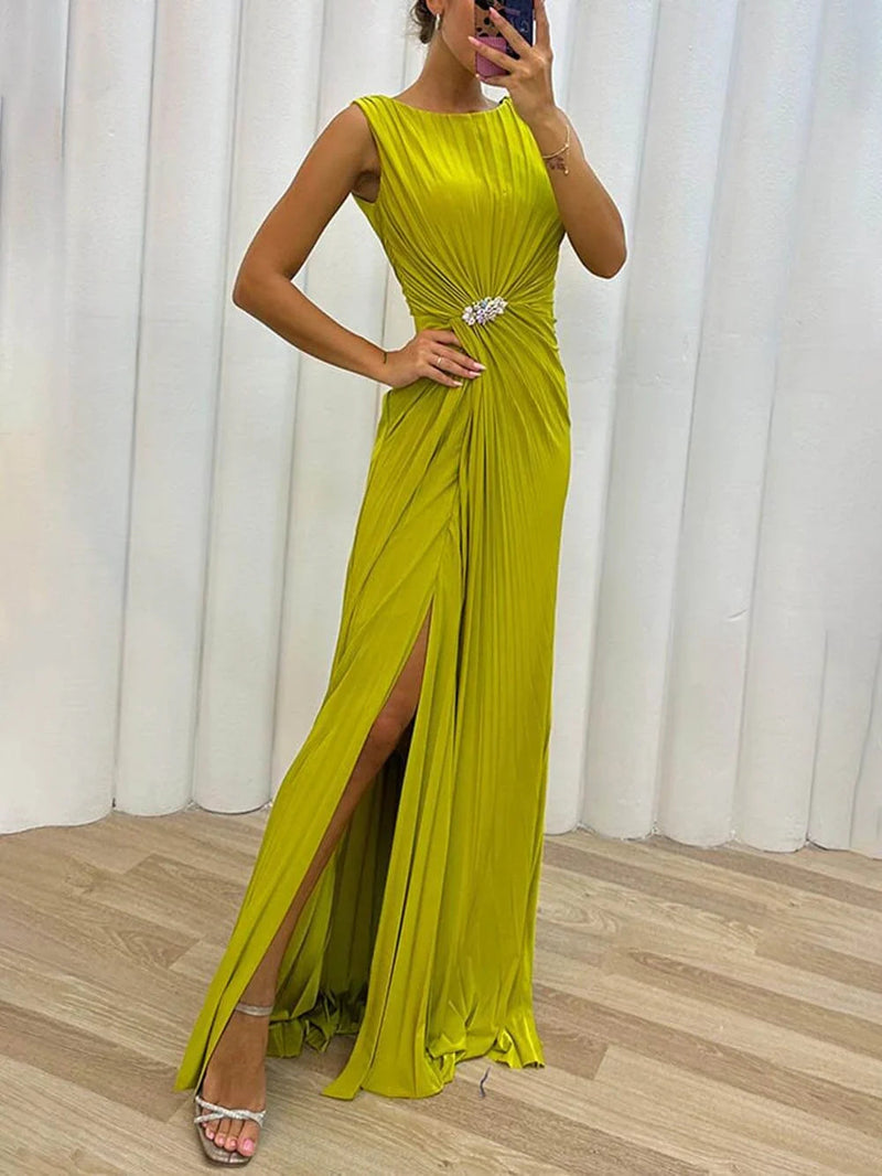 Tamara – Lässiges plissiertes ärmelloses Maxikleid mit Rundhalsausschnitt und Seitenschlitz