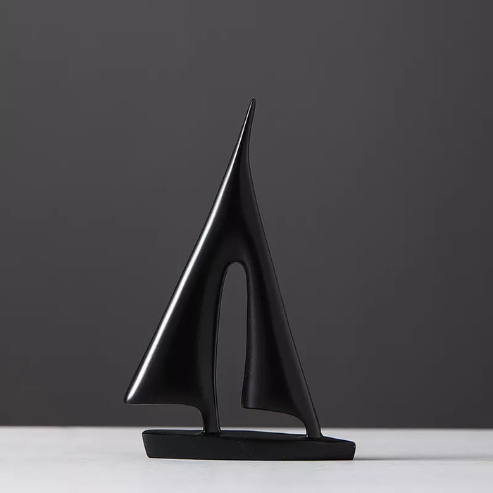 SailWhisper – Segelboot Skulptur für elegantes und modernes dekoratives Ausstellungsstück