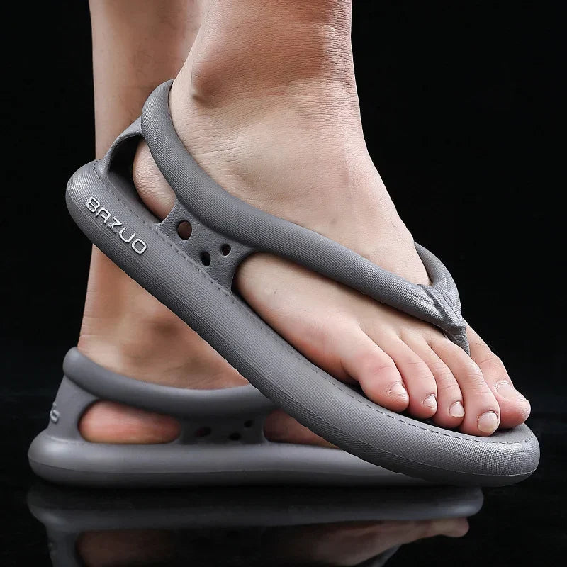 Ethan - Leichte Sandalen mit gepolsterter Sohle und Ausschnittsdesign