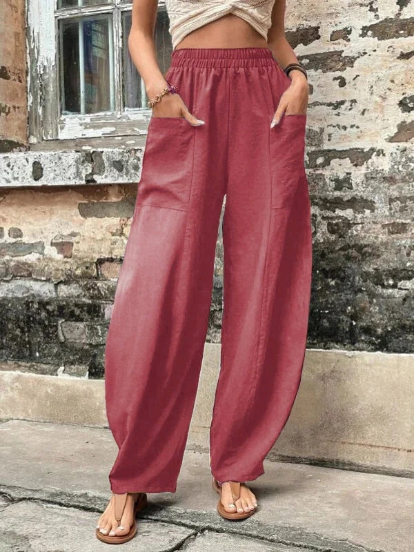 Hannah – Locker geschnittene lange Hose mit elastischem Bund und Taschen