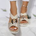 Renate – Leichte Sandalen mit verstellbaren Riemen und rutschfester Sohle