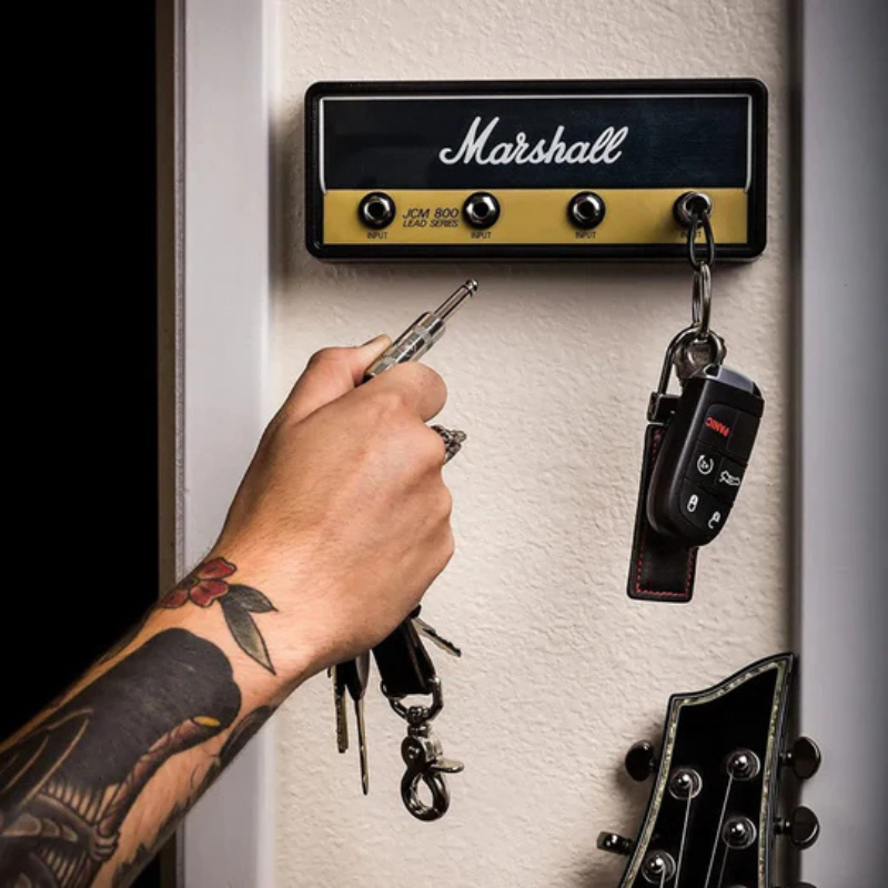 PlugKey – Fender Amp Musikschlüsselhalter zur stilvollen Aufbewahrung