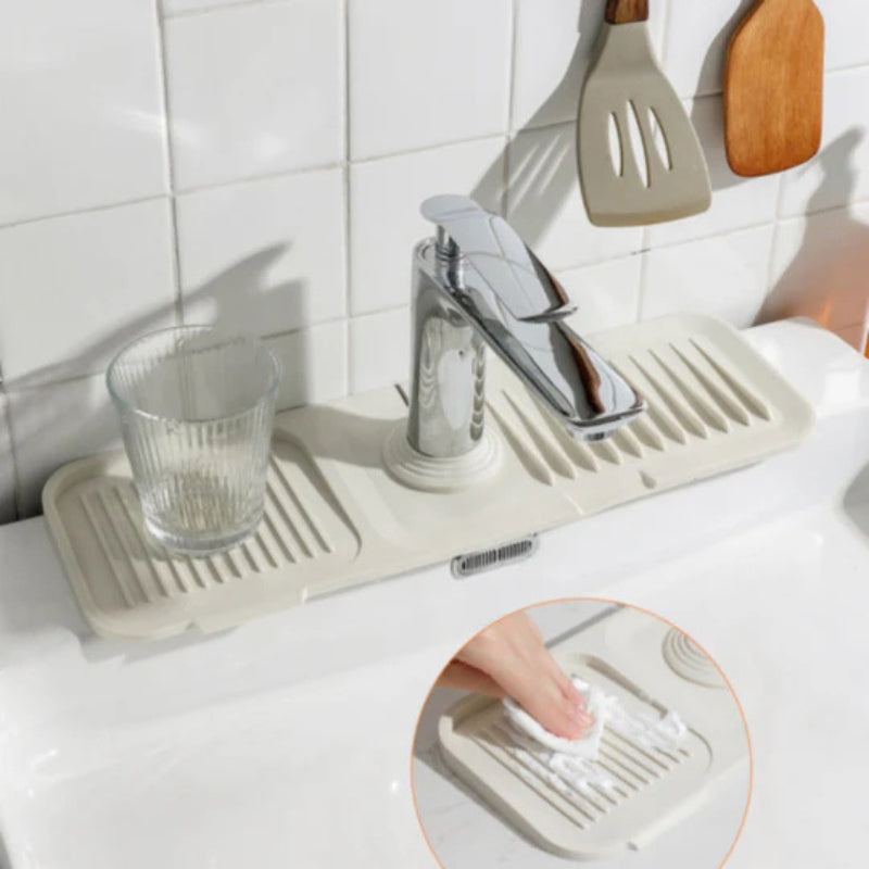 DryNest – Schnelltrocknende Wasserhahn Spritzschutzmatte für trockenere Spülbeckenbereiche