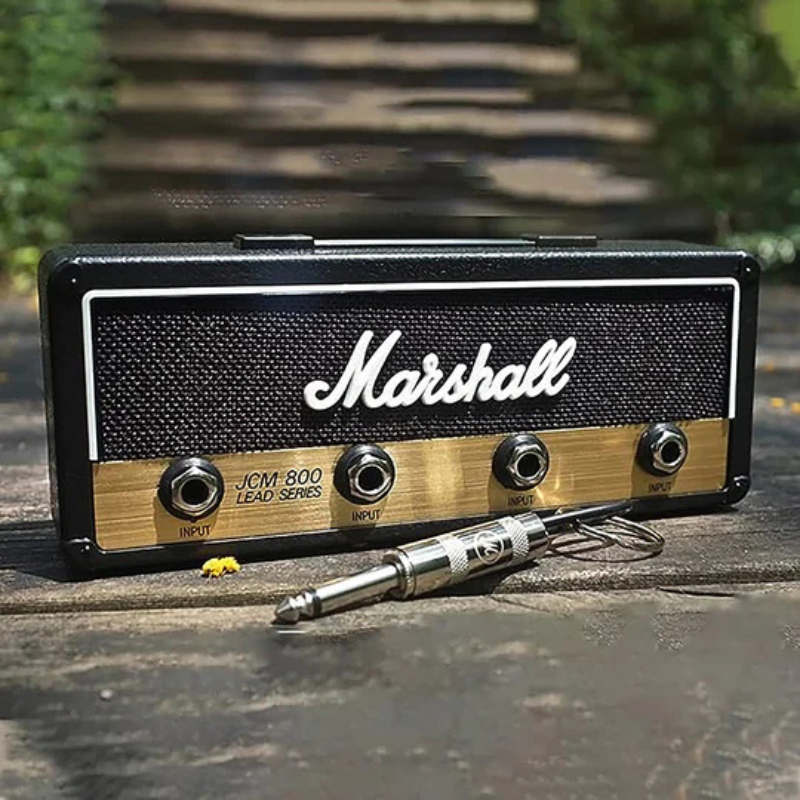 PlugKey – Fender Amp Musikschlüsselhalter zur stilvollen Aufbewahrung