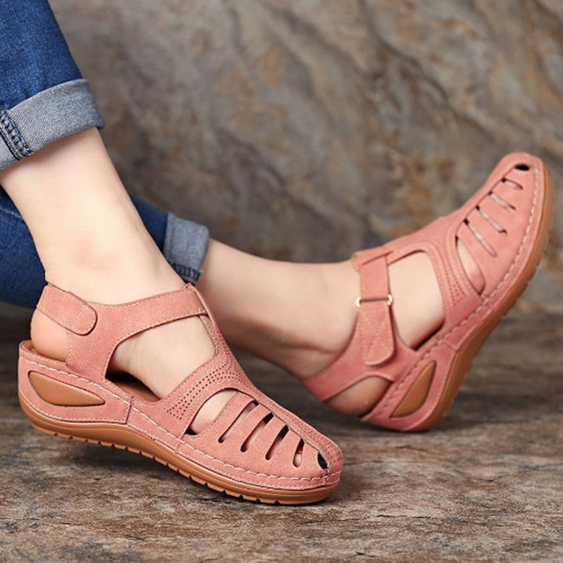 Alma – Atmungsaktive Sandalen mit Knöchelschnalle und rutschfester Sohle für Komfort