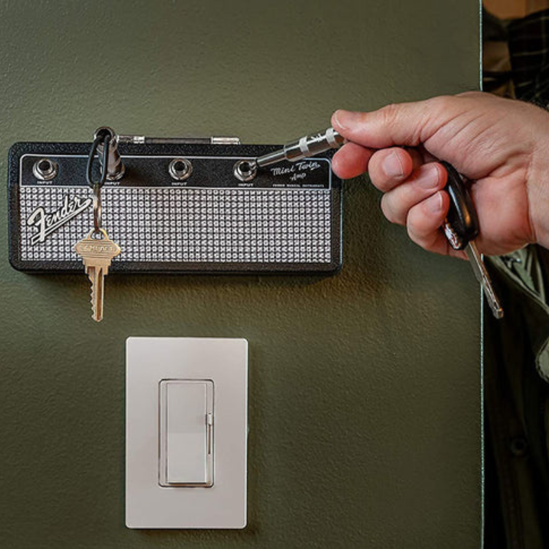 PlugKey – Fender Amp Musikschlüsselhalter zur stilvollen Aufbewahrung