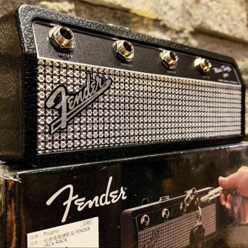 PlugKey – Fender Amp Musikschlüsselhalter zur stilvollen Aufbewahrung