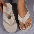 Mila – Klassische Plateau-Flip-Flops mit gedrehten Riemen und leichter Sohle