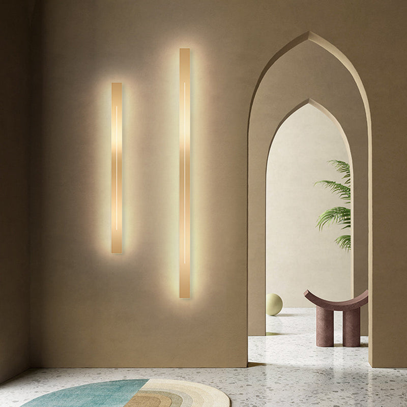 LumièreGold – Moderne LED-Wandleuchte mit minimalistischem Design für elegante Innenräume