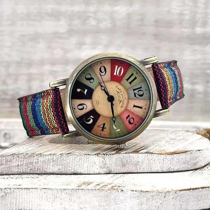 TimeMuse – Leichte Retro-Uhr mit verspieltem Charme