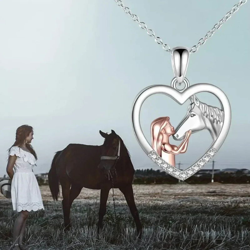 Amelie – Elegante Anhängerkette mit Pferdekopf Entwerfen