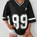 Antonia – Übergröße Sportshirt mit V Ausschnitt