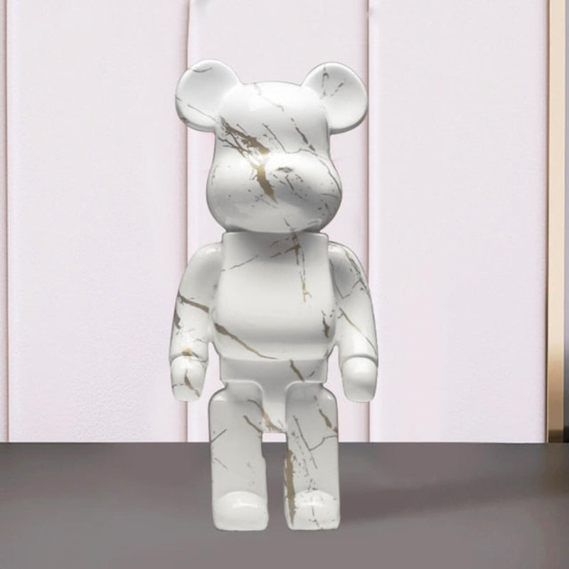 ArtBeast – Kühne künstlerische Bärenfigur für moderne Raumdekoration