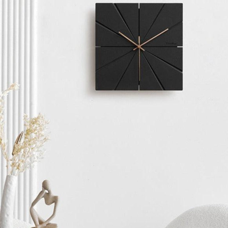 SilentSweep – Elegante Stiller Fegen Wanduhr für zeitlose Dekoration