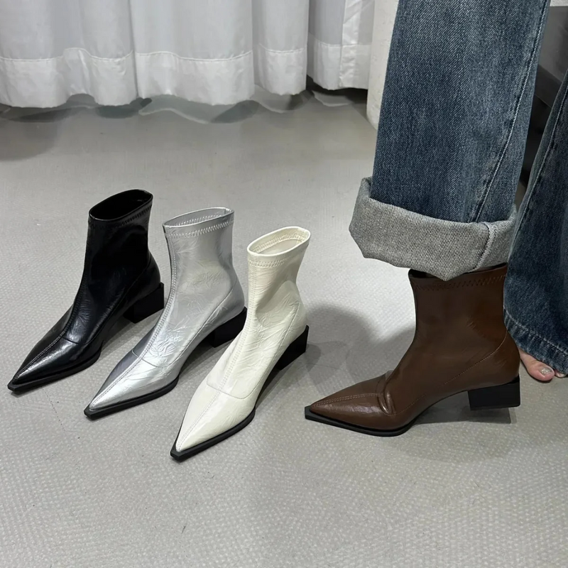 Sofia – Stilvolle Stiefeletten mit spitzer Spitze und rutschfester Sohle