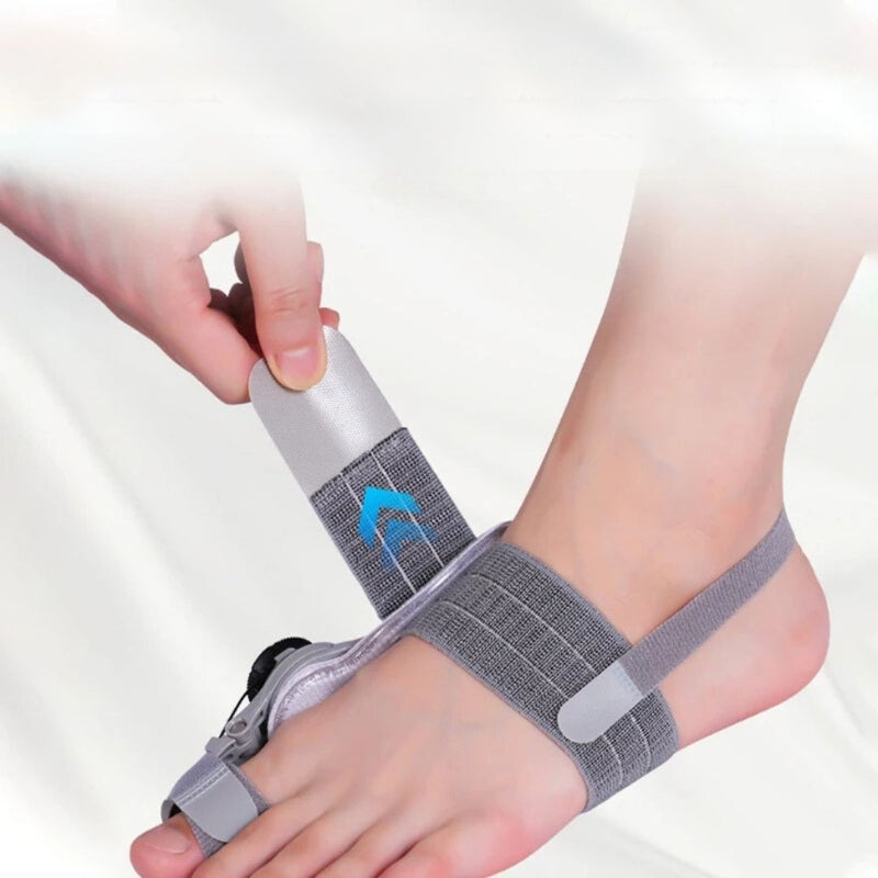 ToeRelief – Verstellbare Zehenorthese mit drehbarem Separator zur Unterstützung des Ballenzehens