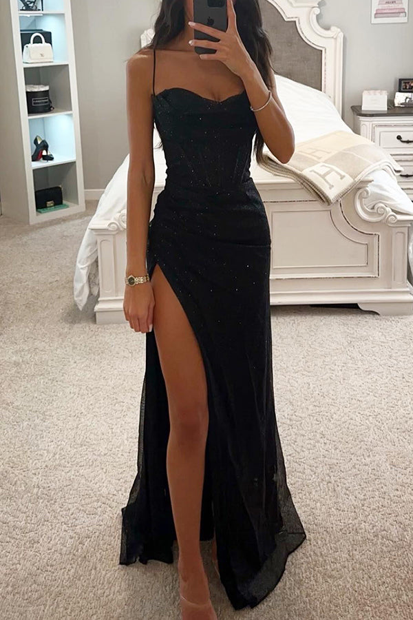 Clara – Modisches ärmelloses Spaghettiträger Kleid mit seitlichem Schlitz und hoher Taille