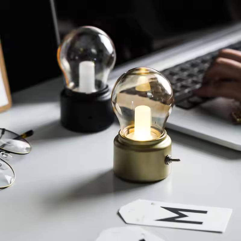GlowDock – Kabellose LED Tischlampe mit USB Aufladung