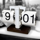 TimeFold – Automatische Umblätteruhr mit geräuschlosem Uhrwerk für einzigartiges Dekor