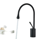 VeraFlow – Eleganter Badezimmerhahn mit optimierter Steuerung und polierter Optik