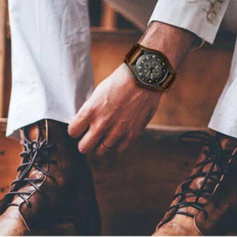 David – Klassische Uhr mit rundem Zifferblatt und luxuriösen Armbändern
