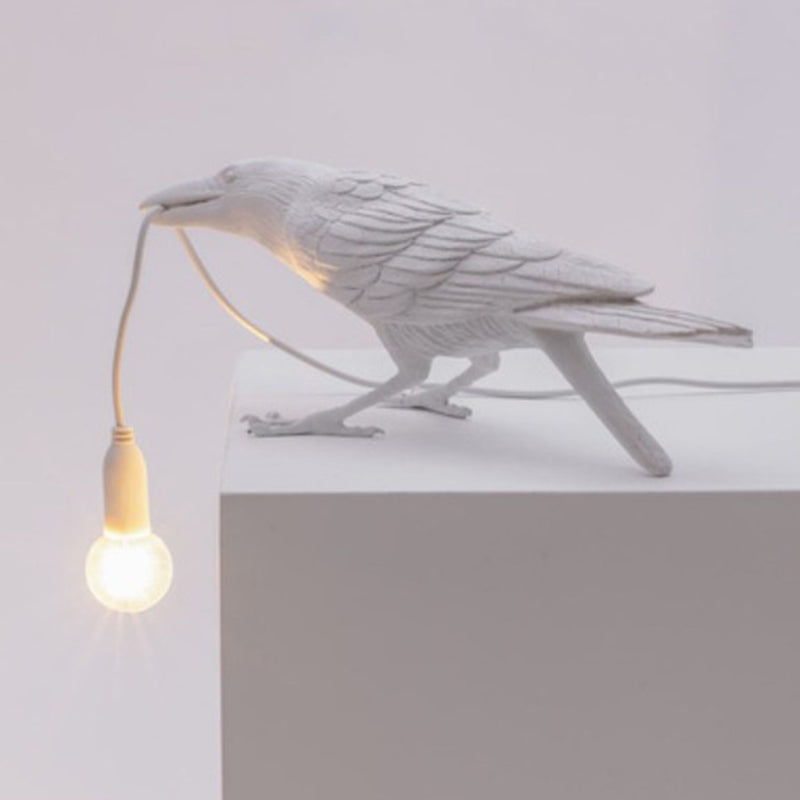 AvioGlow – Künstlerische Vogel Tischlampe für einzigartige Wohndekoration