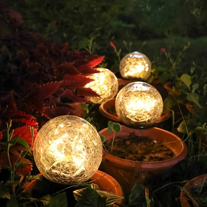 SolarLuma – Solarbetriebene Gartenlampe mit sanftem Licht für einzigartige Dekoration