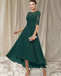 Paula – Elegantes Rundhalskleid mit kurzen Ärmeln für einen luxuriösen Look
