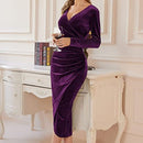 Zulema – Elegantes langärmliges Wickelkleid mit tiefem V Ausschnitt und schmaler Passform