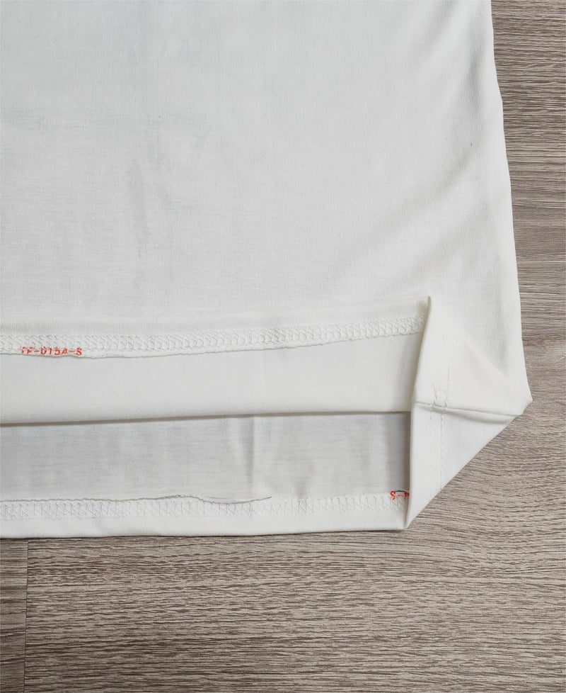 Lily – Klassisches Kurzarm Top Mit V Ausschnitt