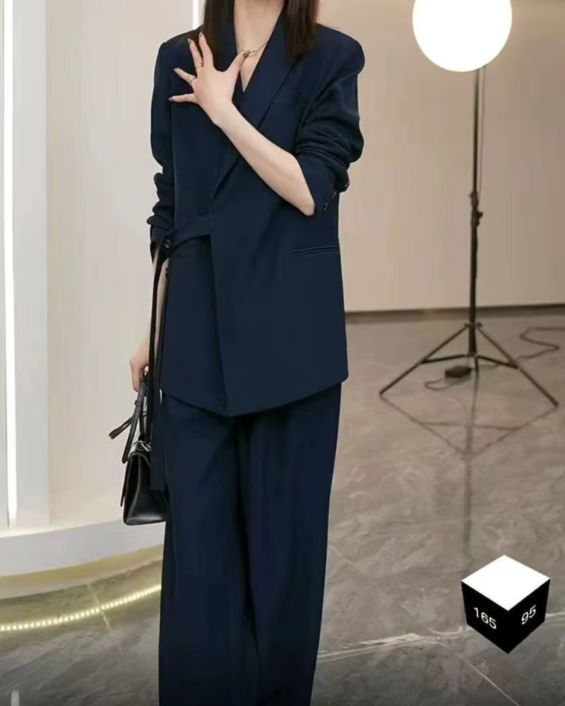 Selina – Modisches Zweiteiler Satz mit Reverskragen Blazer mit und Hose mit weitem Bein