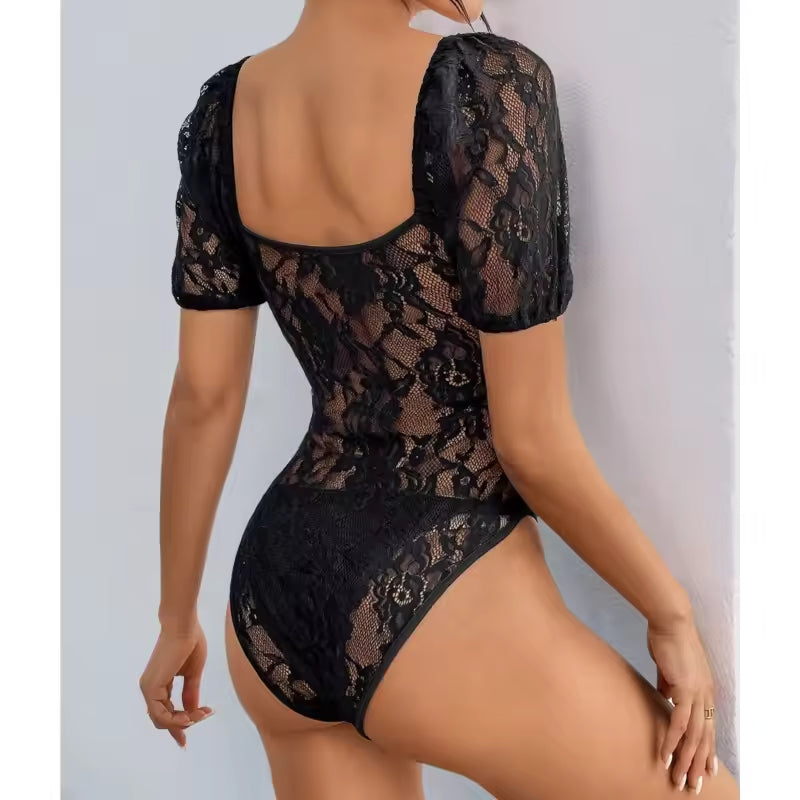 Paula – Bodysuit mit floralen Puffärmeln und quadratischem Ausschnitt