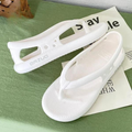 Ethan - Leichte Sandalen mit gepolsterter Sohle und Ausschnittsdesign