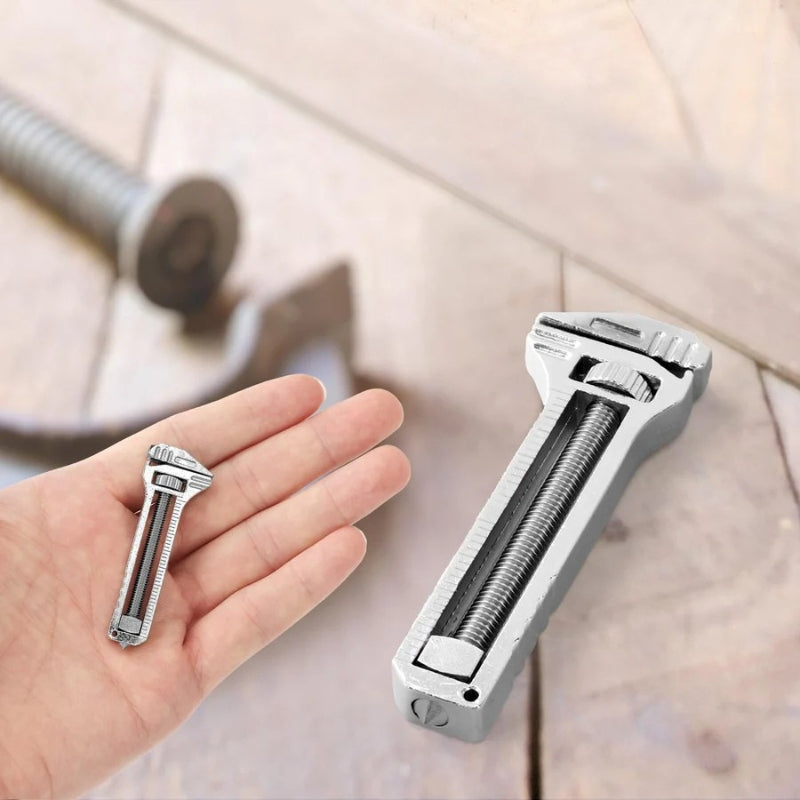 GripMaster - Multifunktionales Miniwerkzeug mit Schraubenschlüssel Flaschenöffner und Nagelzieher