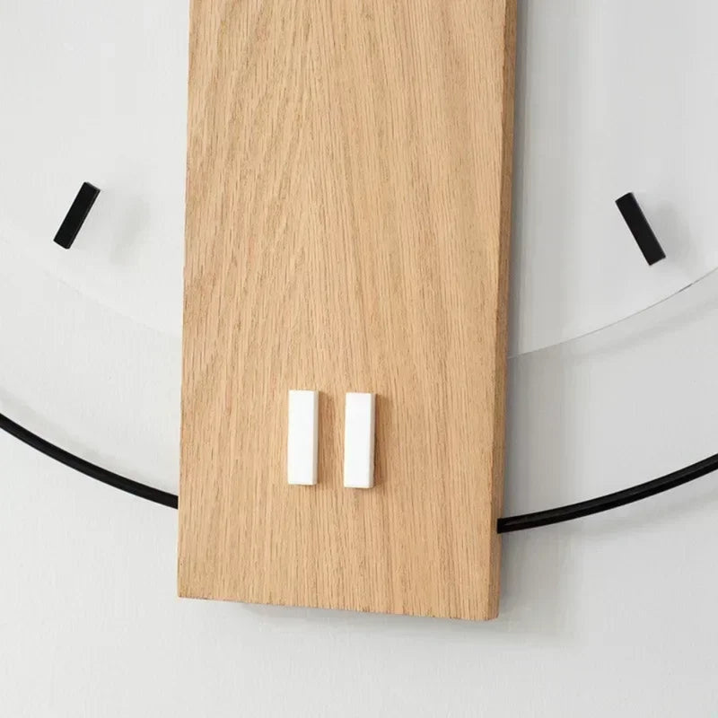 MuteClock – Leise runde Wanduhr mit minimalistischem Entwerfen
