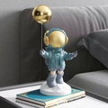 SkyBound – Verspielte Astronauten und Ballonfigur für eine traumhafte Wohndekoration
