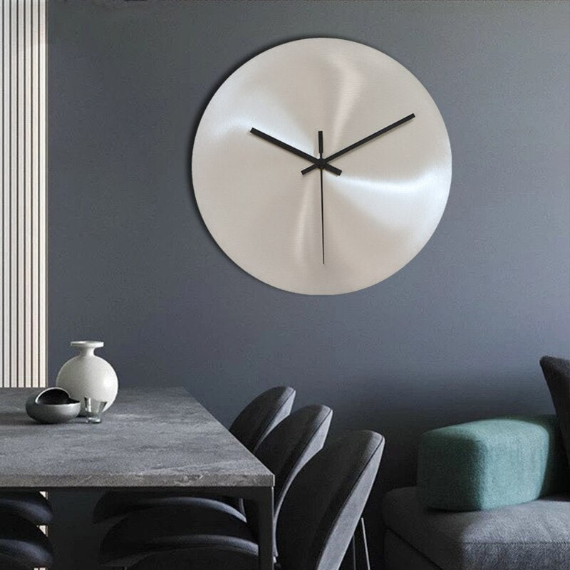 TimeLoom – Minimalistische runde Wanduhr für moderne Wohnkultur