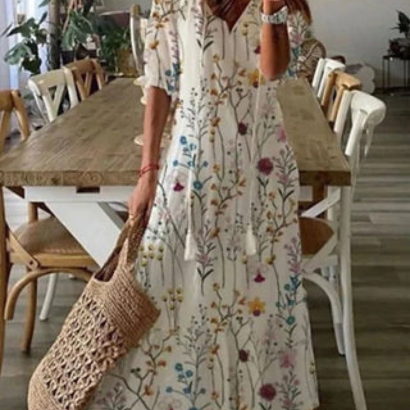Erika – Lässiges bedrucktes langes Kleid mit V Ausschnitt und kurzen Ärmeln