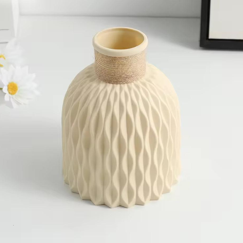 VaseAura – Langlebige Vase für frische Blumenarrangements und Heimdekoration