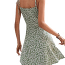 Antonia – Modisches Kleid mit Blumenmuster und Spaghettiträgern