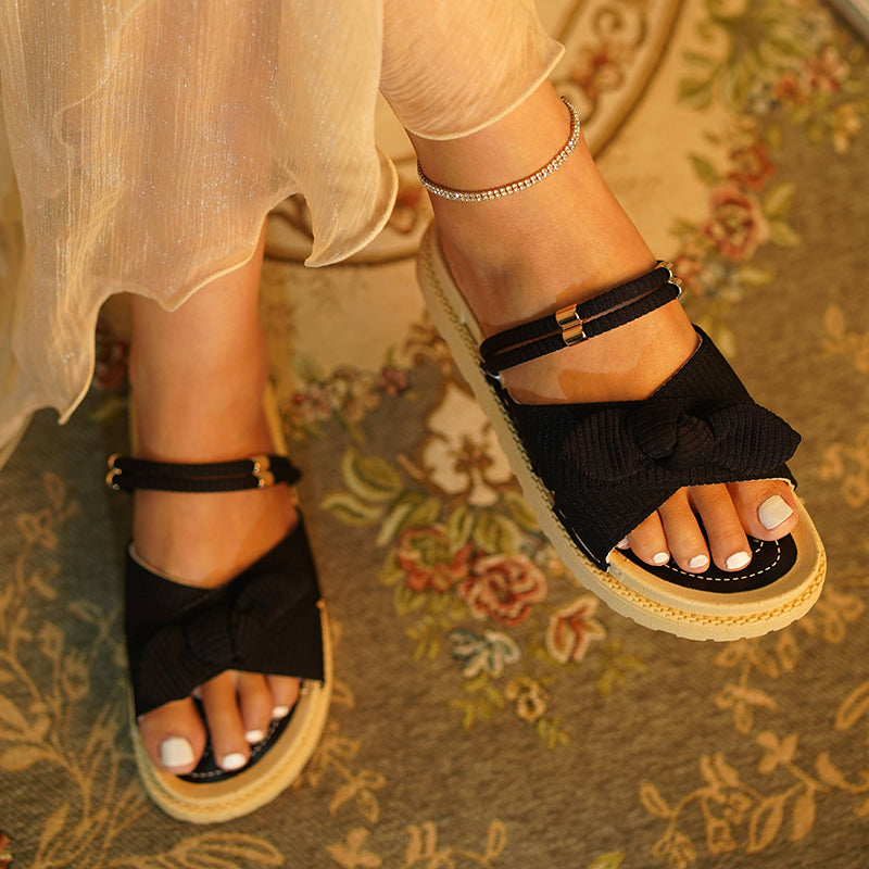Selesta – Offene Sandalen mit elegantem Design und gepolstertem Komfort