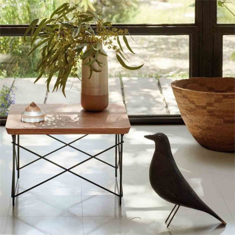 BirdAura – Einzigartige Vogelskulptur zur Heimdekoration mit elegantem Naturdesign