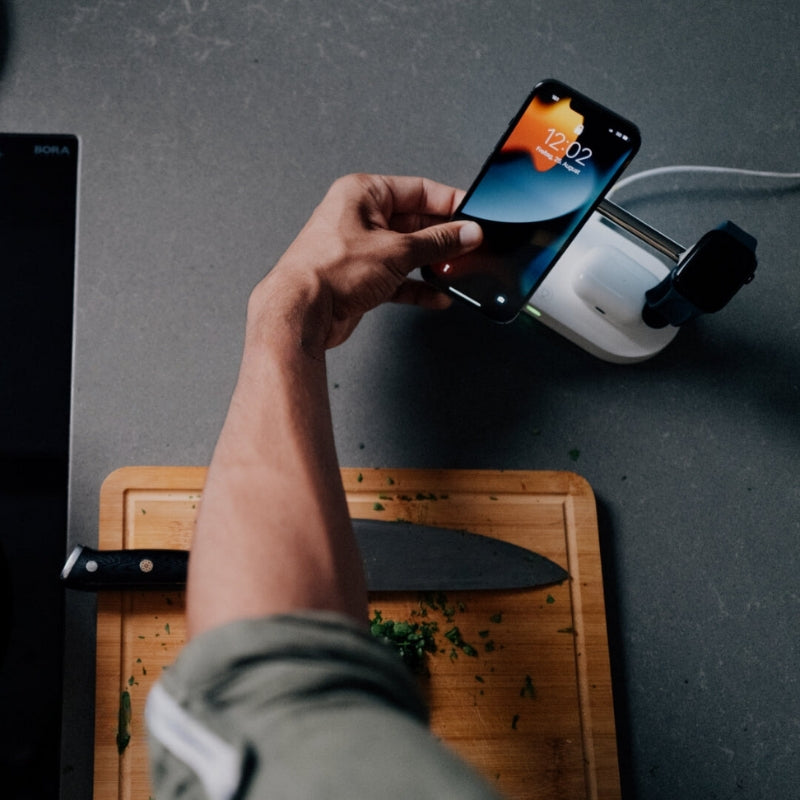 ChargeXpert – 3 in 1 Kabellose Ladestation für Uhr und AirPods
