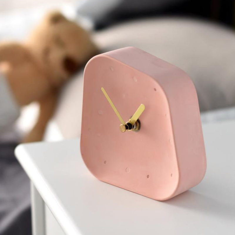 TimeCraft – Einzigartige Tischuhr für moderne Innenräume und Heimdekoration