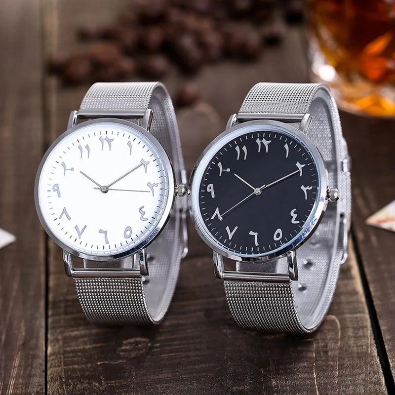Anna – Stilvolle Uhr mit arabischen Zahlen und elegantem runden Zifferblatt