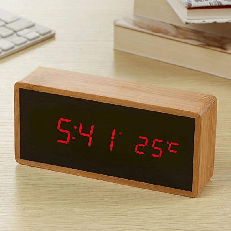 GlowClock – LED Wecker mit Digitalanzeige und Spiegeltemperaturablesung